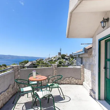 Дом отдыха House Marta